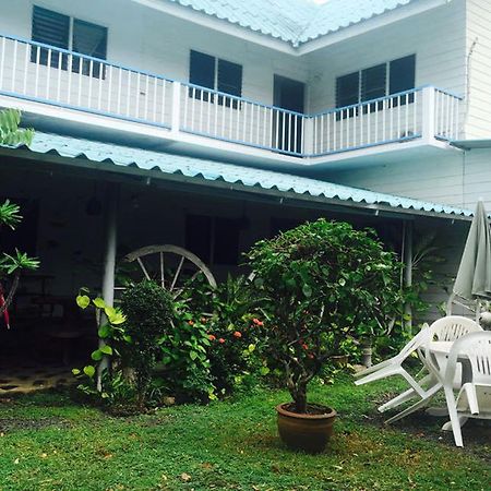 P.California Inter Hostel Nang Rong Esterno foto